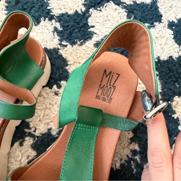 Miz Mooz margey Leather Strap Sandal Emerald Green Size 40 (US 9-9.5) - Picture 3 of 5